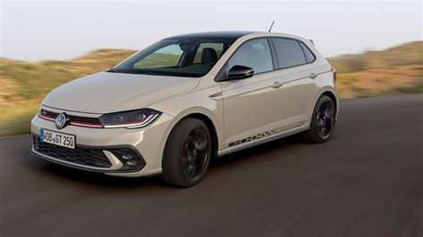 POLO .